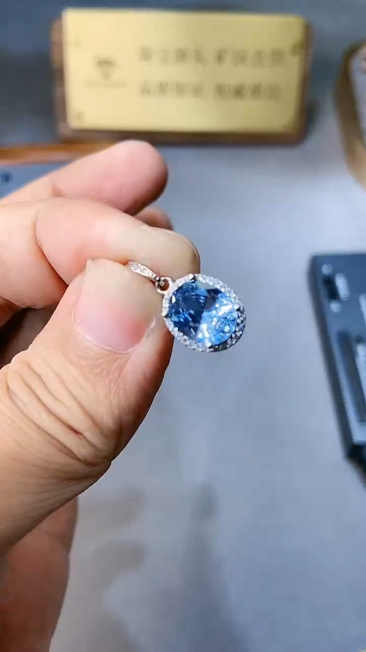 【闪购商品】海蓝宝石颈饰银S925镶嵌1564