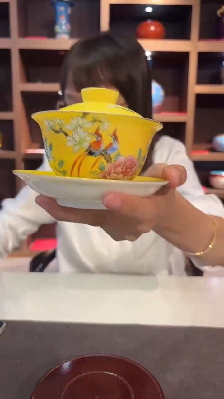 盖碗粉彩扒花三才盖碗