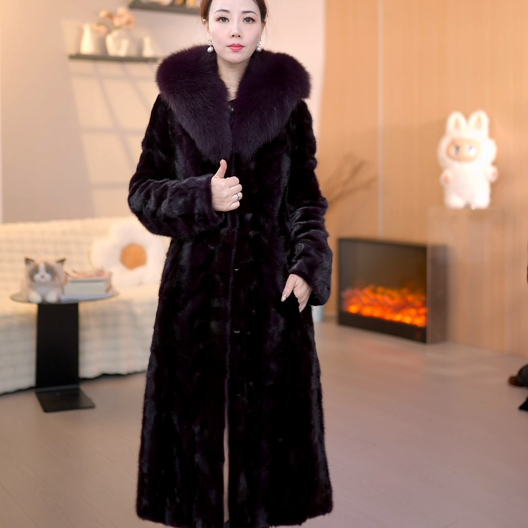 上档次新款1米紫色女士外套大码气质妈妈装时尚冬季加厚长款洋气