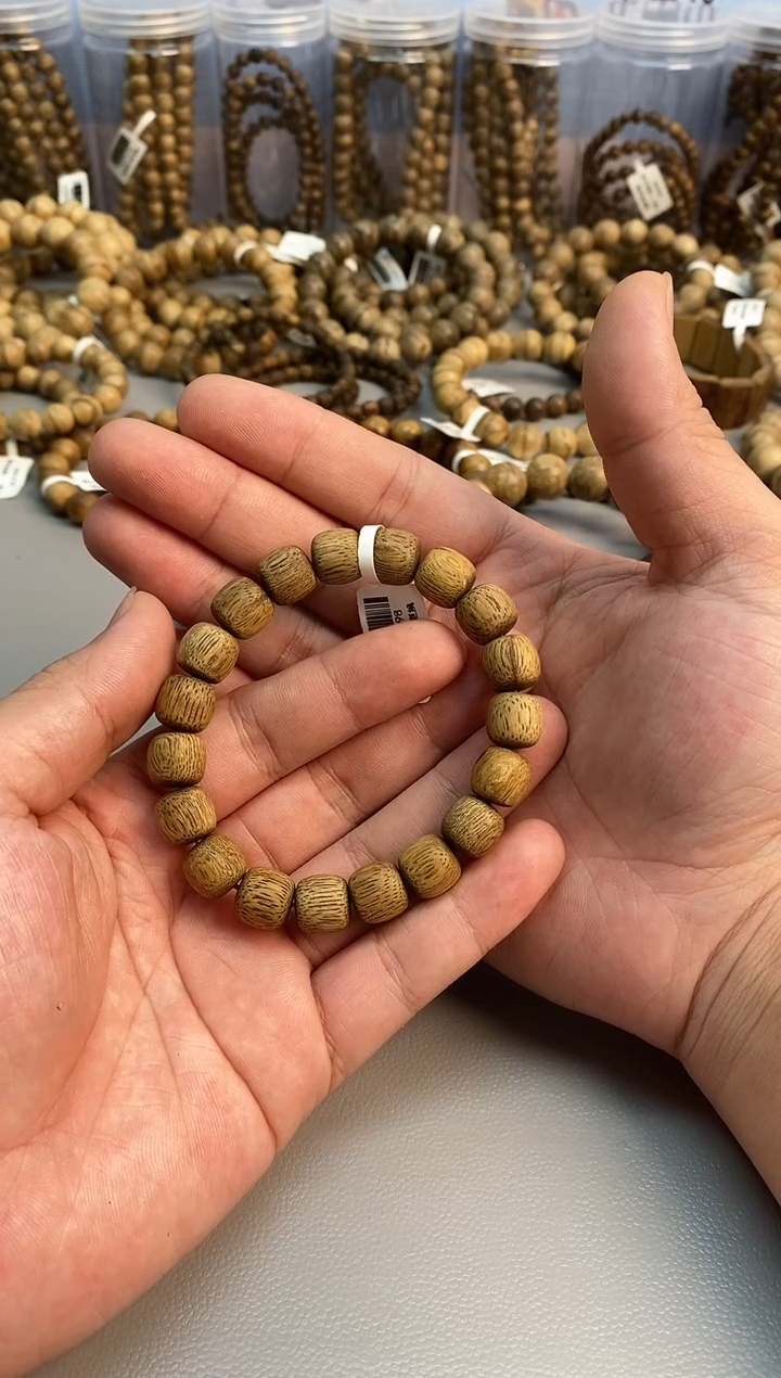沉香手串文莱老型单圈1.0多样性发其一