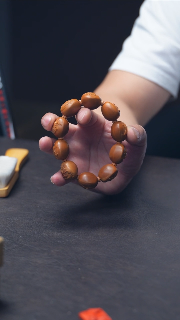 手串/手链橄榄核G**l观音法相