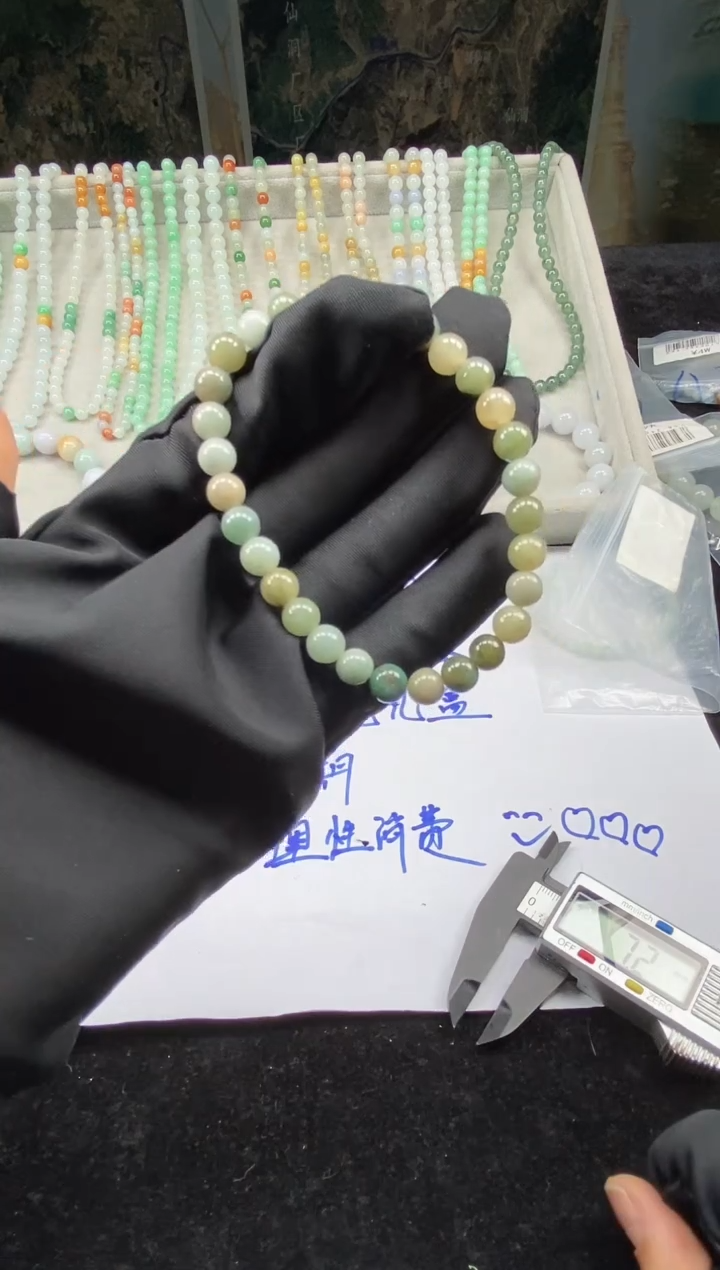 未镶嵌定制翡翠天然缅甸A货翡翠，拍一发一