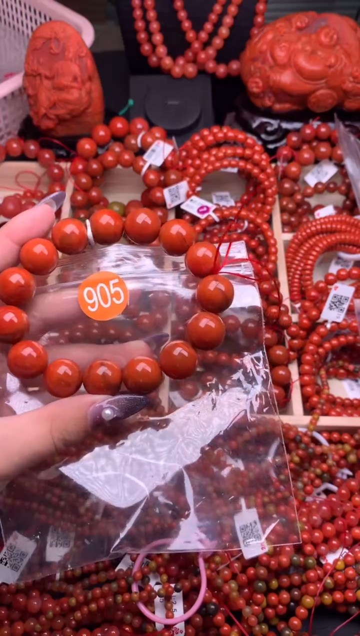 【闪购商品】南红玛瑙珠宝奇石未镶嵌905-15