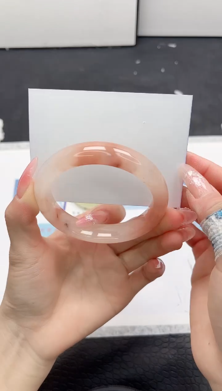 【闪购商品】石英质玉手镯未镶嵌145-58.4