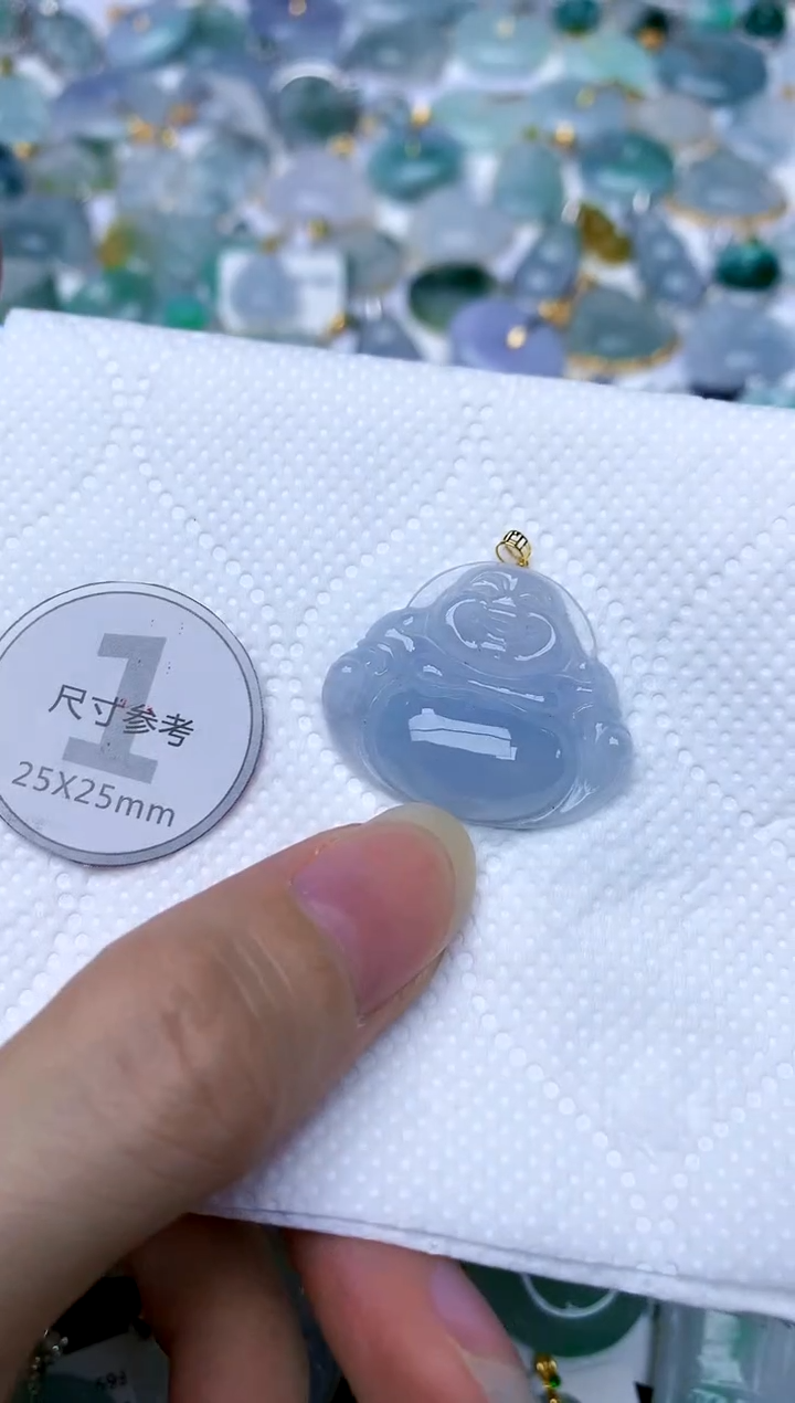 颈饰18K金镶嵌翡翠天然A货翡翠