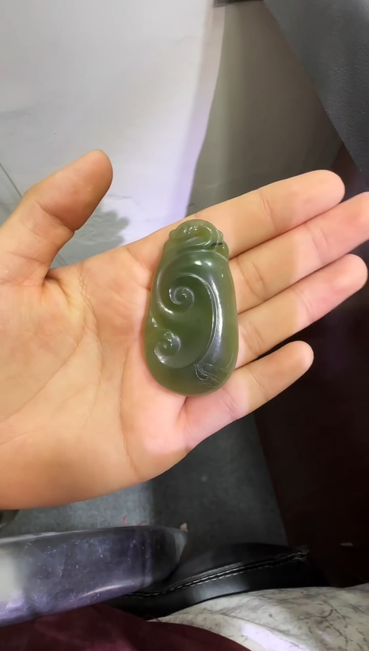 和田玉未镶嵌吊坠(不含链)碧玉如意（产地直发）