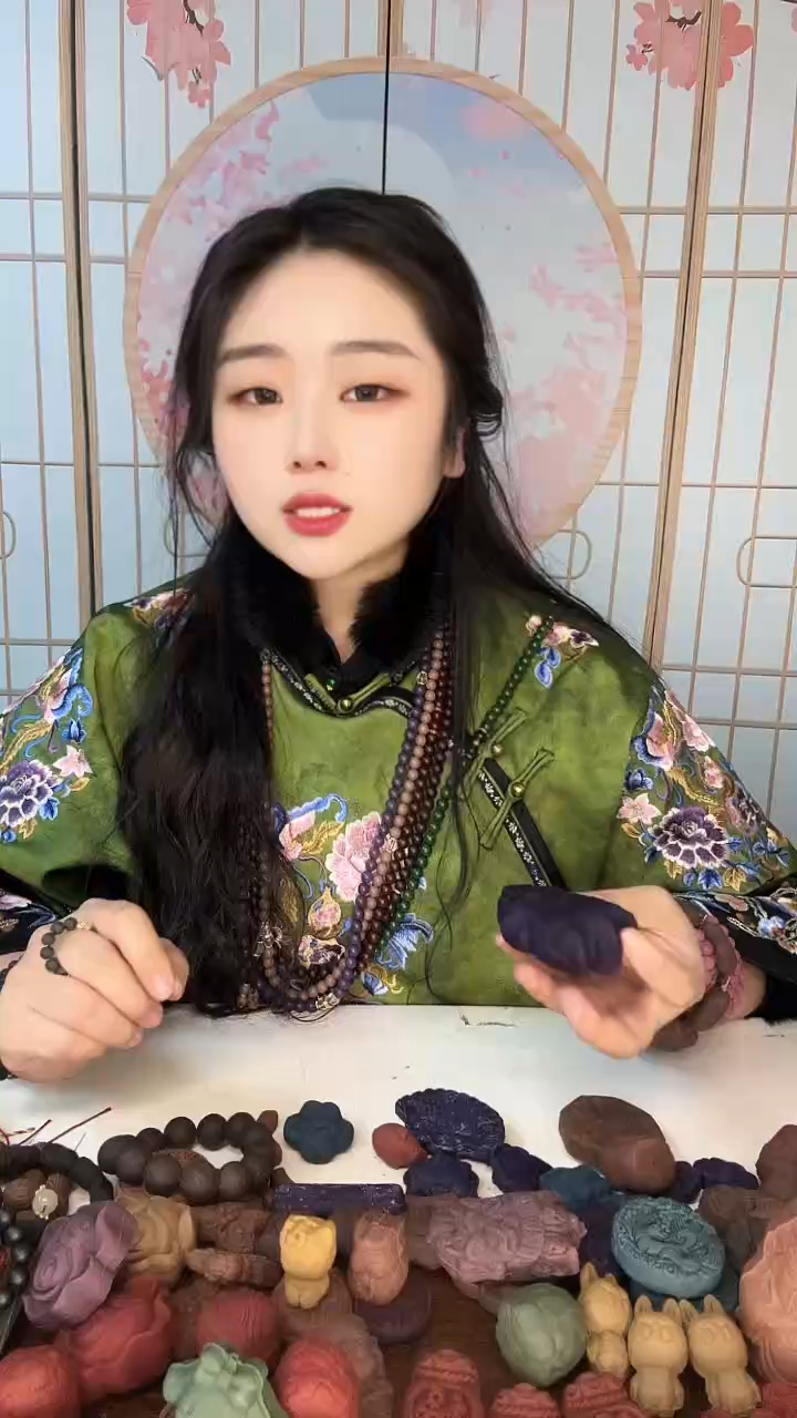 泥塑小**唉14元定向