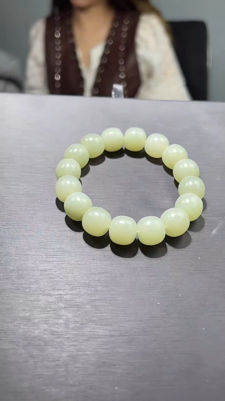 手串未镶嵌和田玉且末料卡14mm老型手串 多样性发其一
