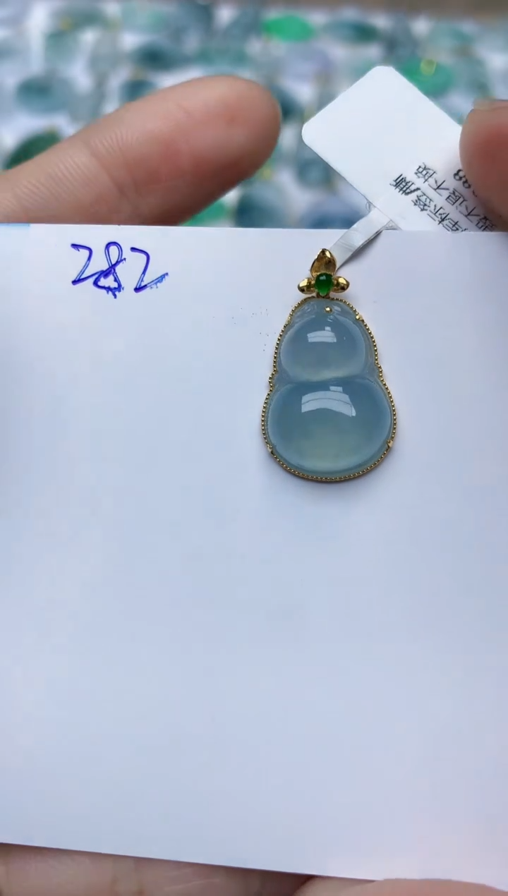 【闪购商品】翡翠颈饰18K金镶嵌天然翡翠A货    282