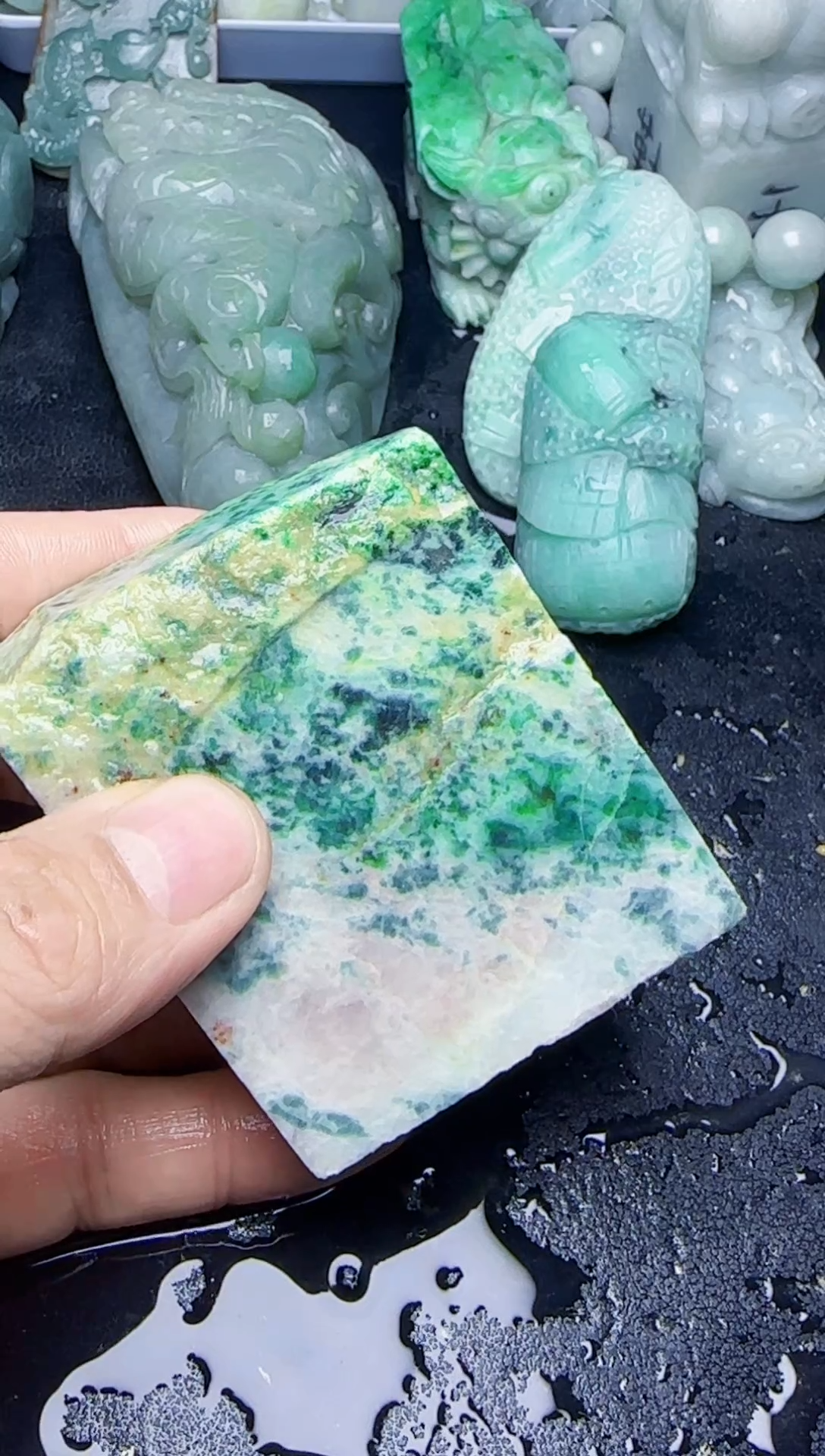 颈饰未镶嵌翡翠乔*占064