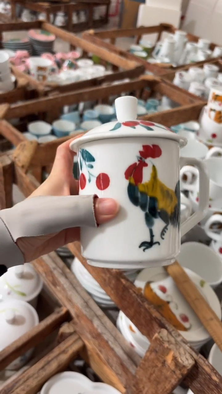 瓷片景德镇高温釉中彩-大号公鸡老板杯