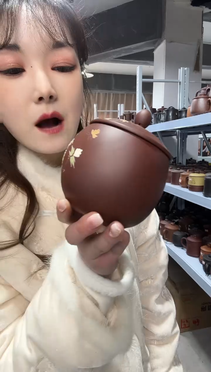 【闪购商品】紫砂盖杯紫砂盖杯紫泥堆绘牡丹