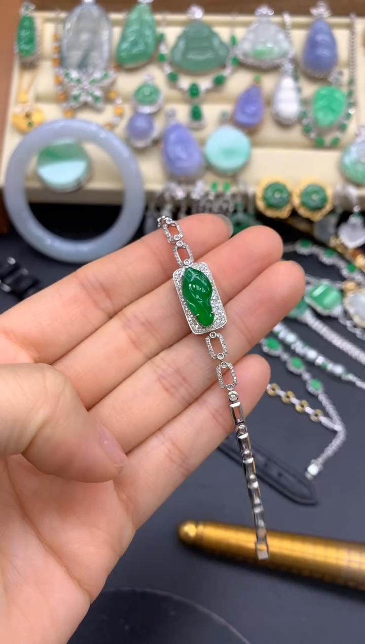 【闪购商品】翡翠手链18K金镶嵌577-中国好珍宝1