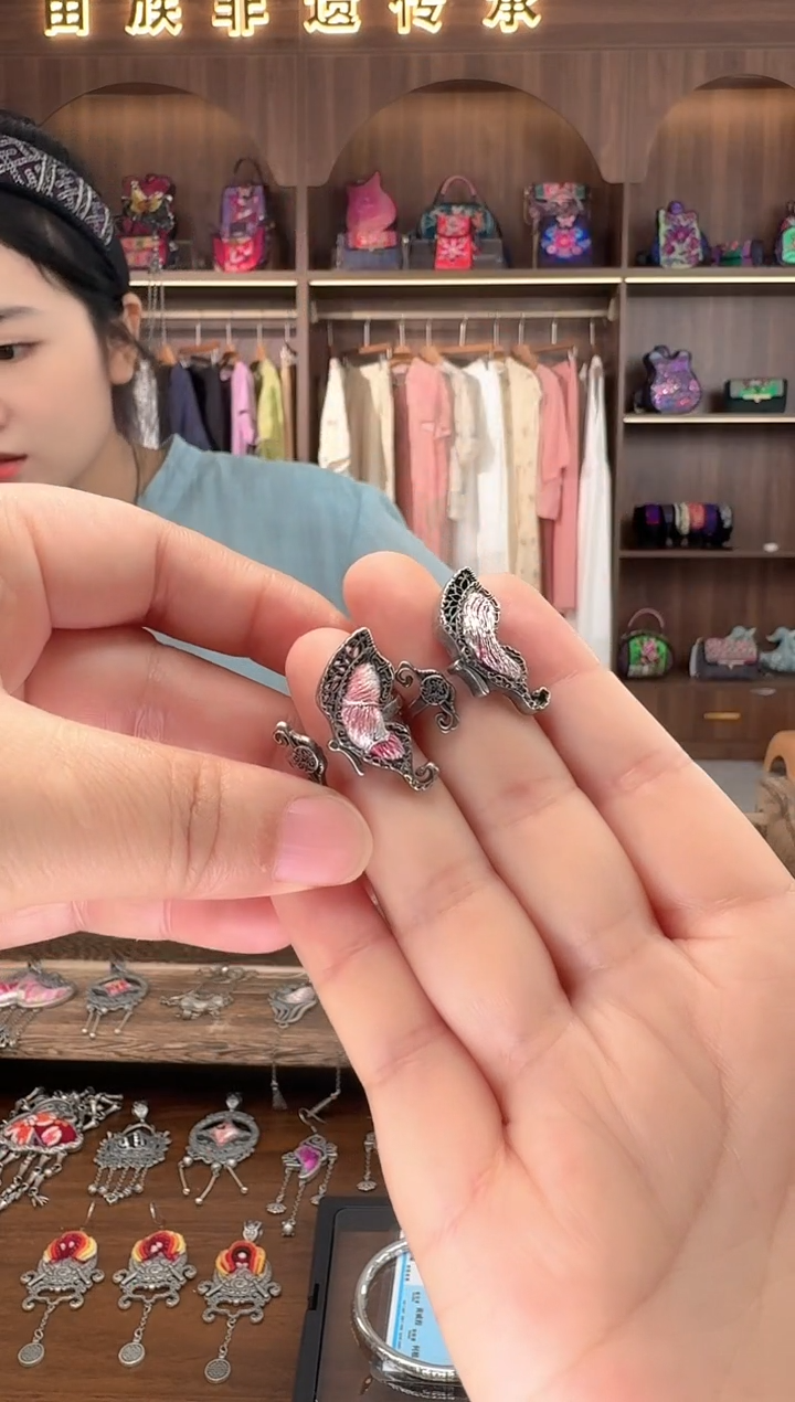 织绣扶光苗绣传承23