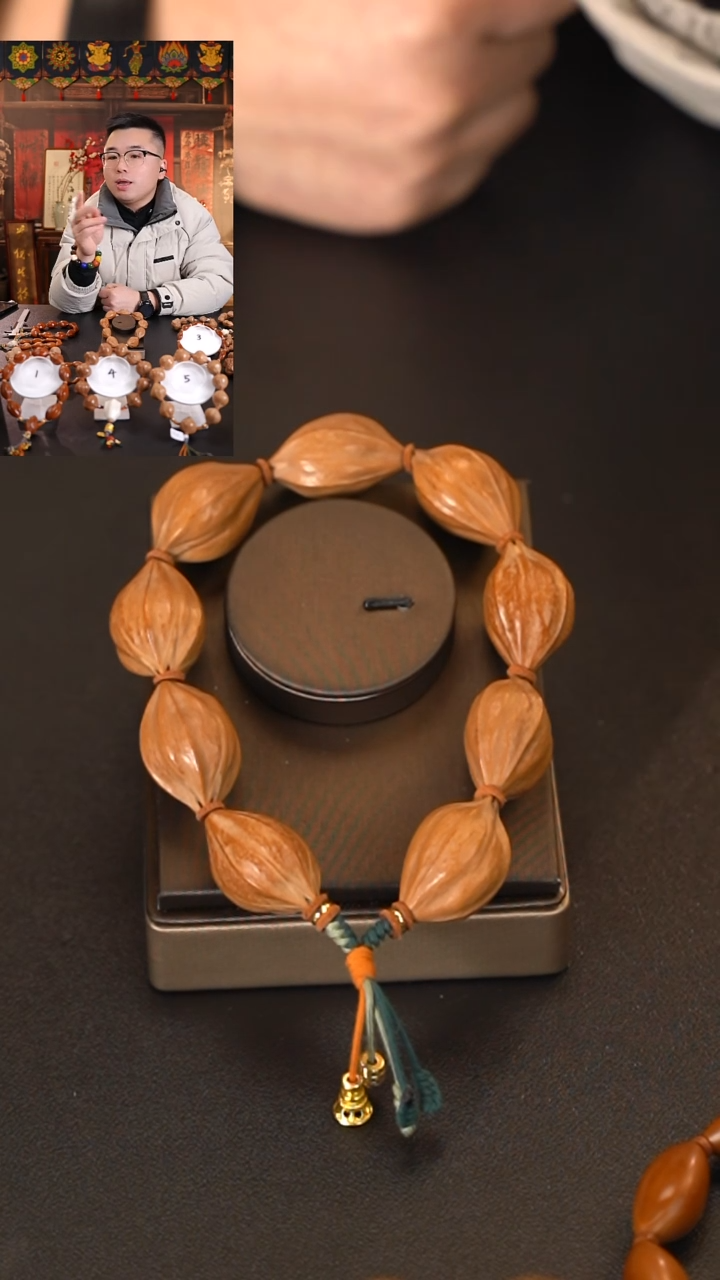 手串/手链橄榄核扁四花2.1+精串