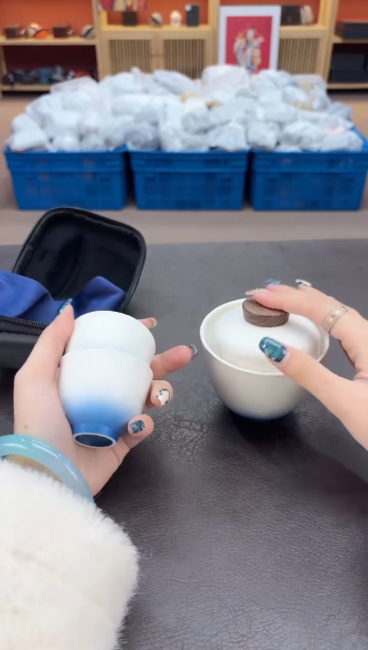 【闪购商品】摆件瓷SC1111111111111