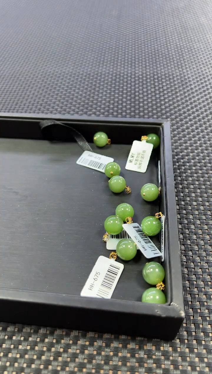和田玉18K金镶嵌颈饰（多样性发一件）0675