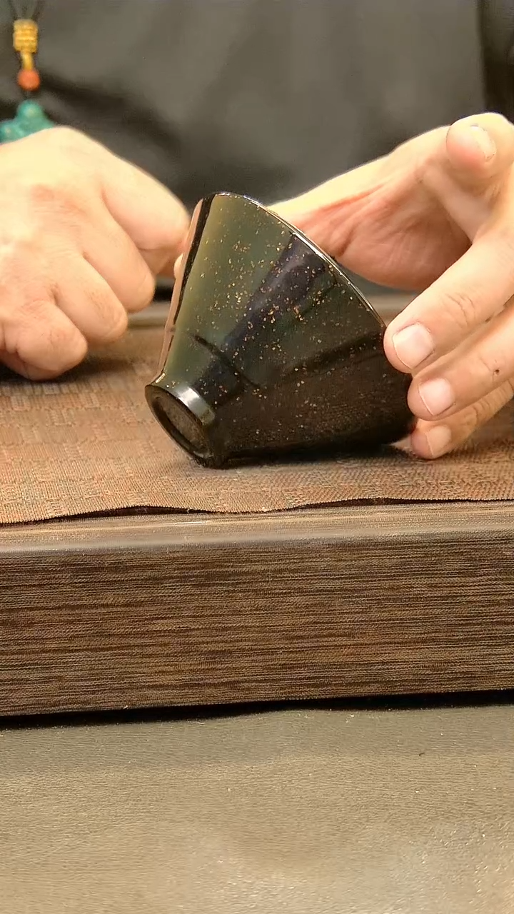 茶盏684=。。。。。。。