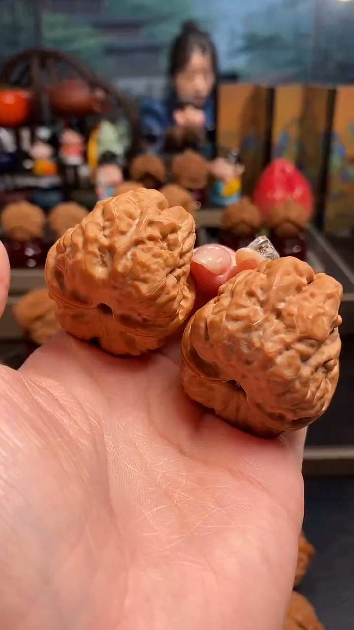 【闪购商品】文玩核桃把件A 783蛤蟆头37尺