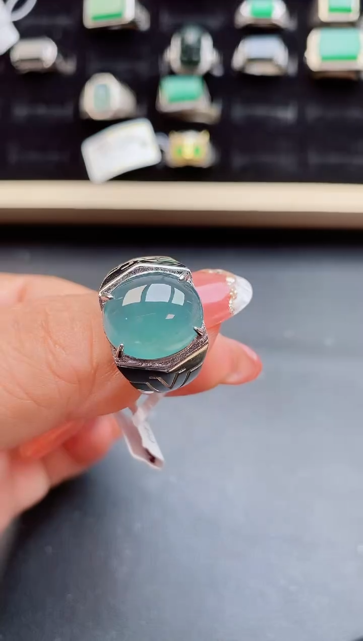 【闪购商品】翡翠戒指银S925镶嵌5080