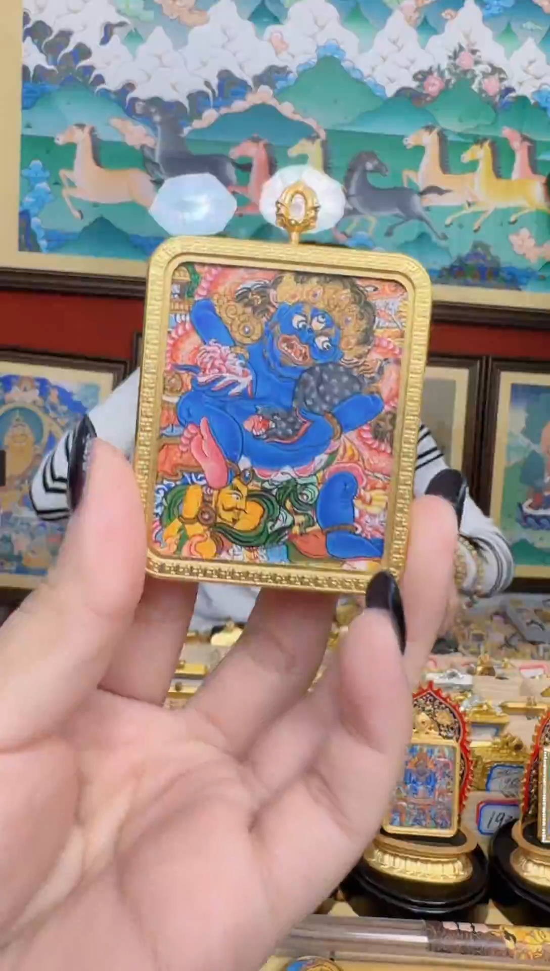 吊坠黑c-热贡纯手绘-刀刀