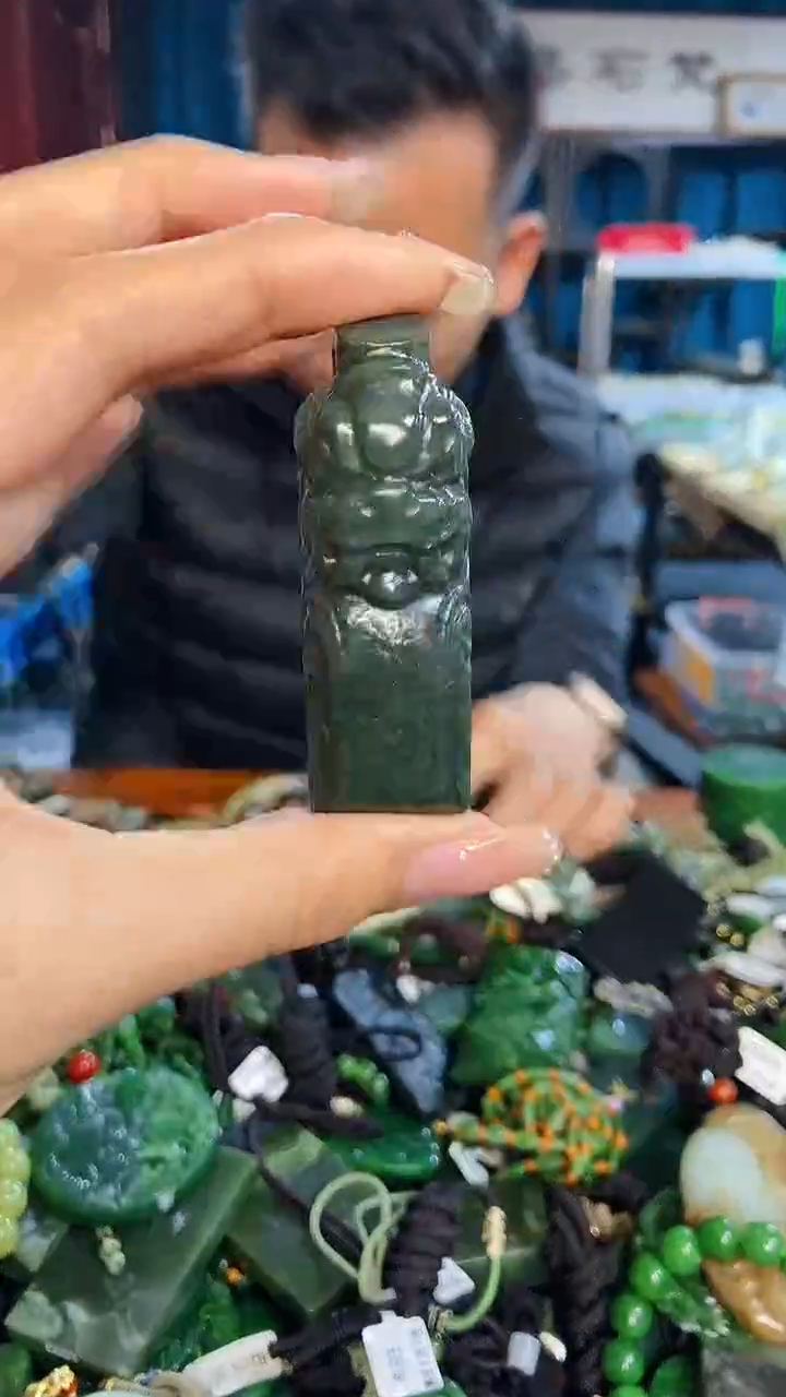 未镶嵌和田玉挂件1