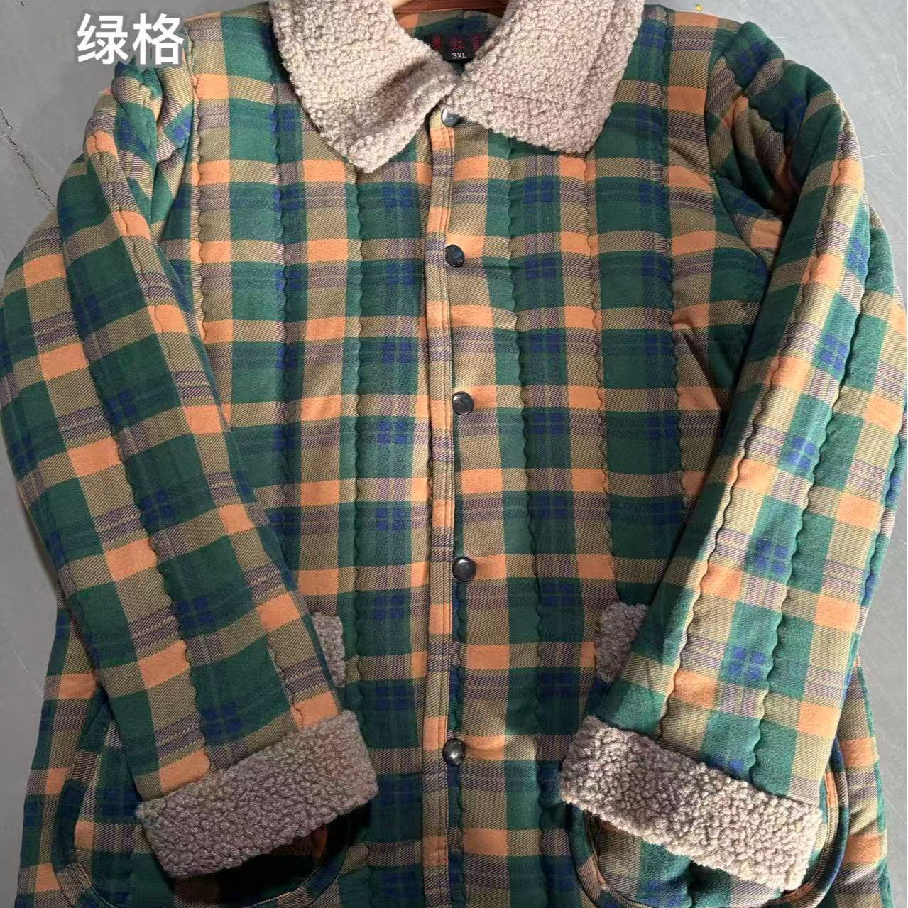 818 女士冬季中老年格子棉袄-TM