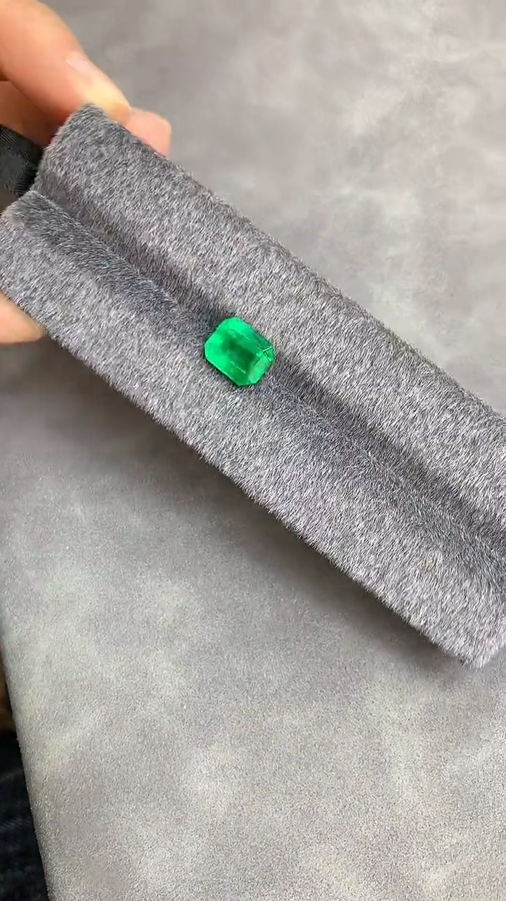 【闪购商品】祖母绿裸石未镶嵌祖母绿裸石3.49ct