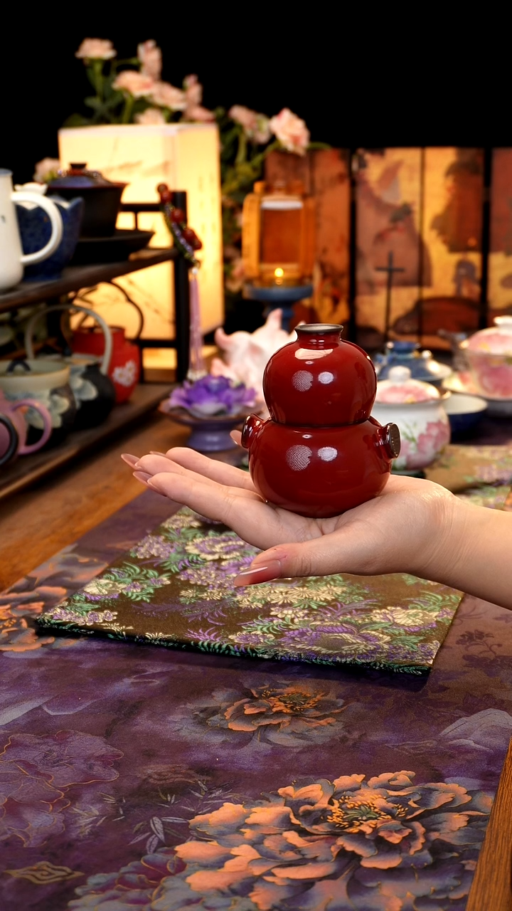 故宫红葫芦一壶两杯·······