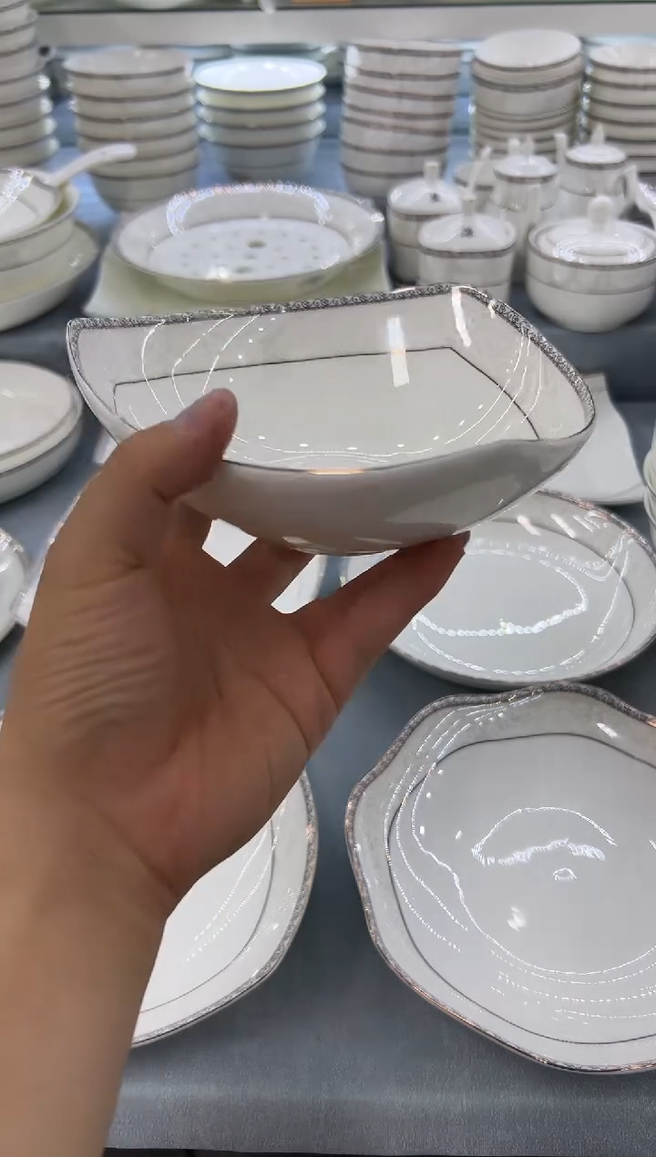 骨瓷玲珑6三角8个 