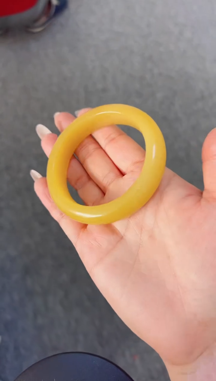 【闪购商品】石英质玉手镯未镶嵌460皮纹