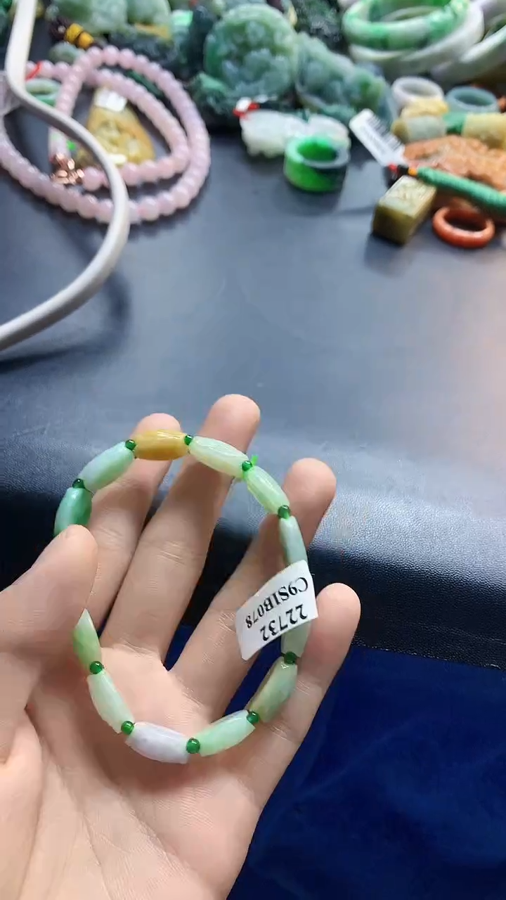 颈饰未镶嵌翡翠天然缅甸a货翡翠 