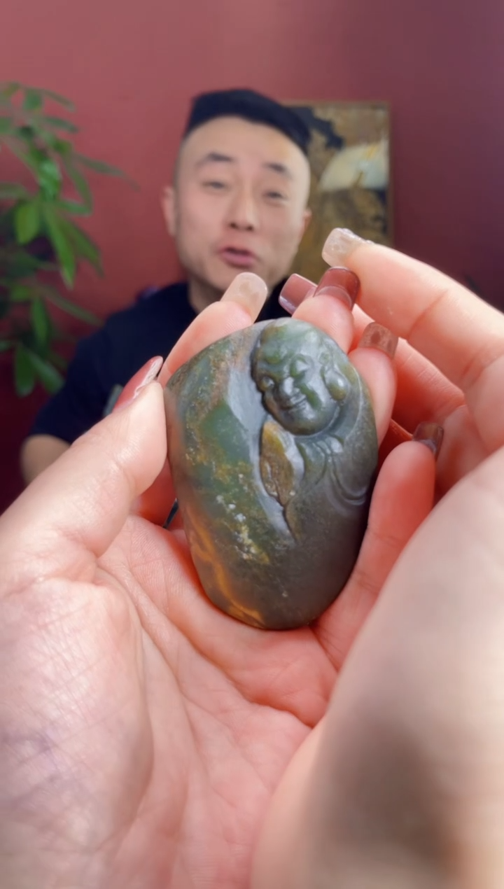 未镶嵌和田玉把件佛