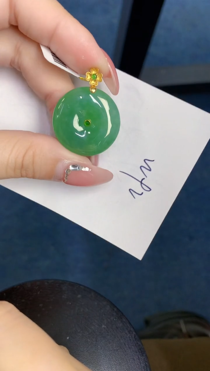 【闪购商品】翡翠颈饰18K金镶嵌000000000