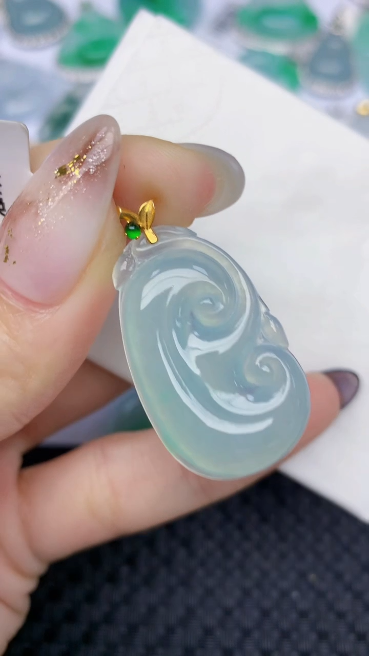 颈饰18K金镶嵌翡翠天然缅甸翡翠a货百元以上9元证书费自理