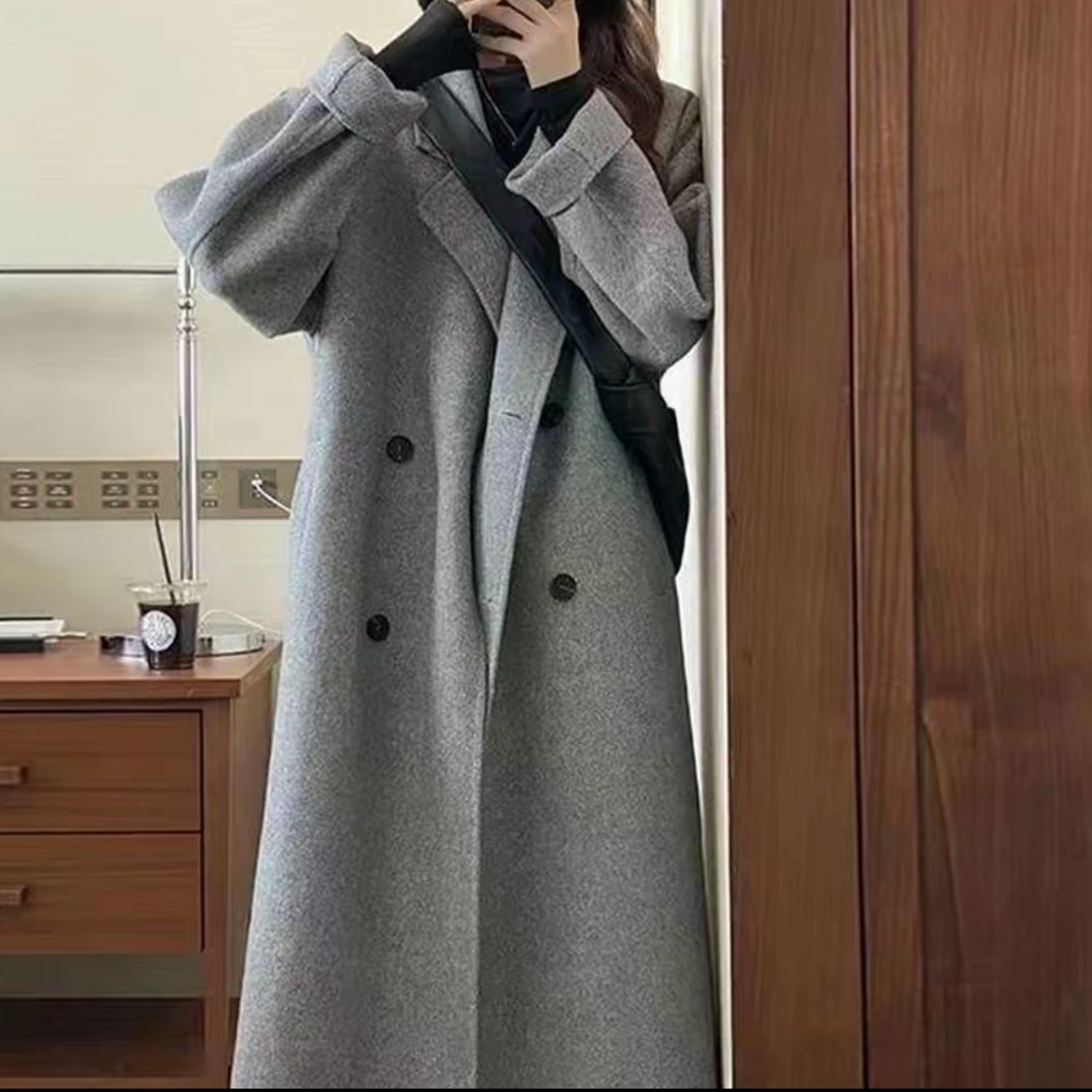 网红呢子气质秋冬韩版赫本风呢大衣毛呢外套女韩版