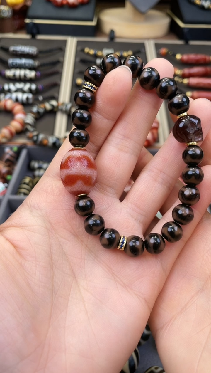 玛瑙/玉髓手链未镶嵌美泓精品高油红肉双虎牙曲贡黑金虎牙手链