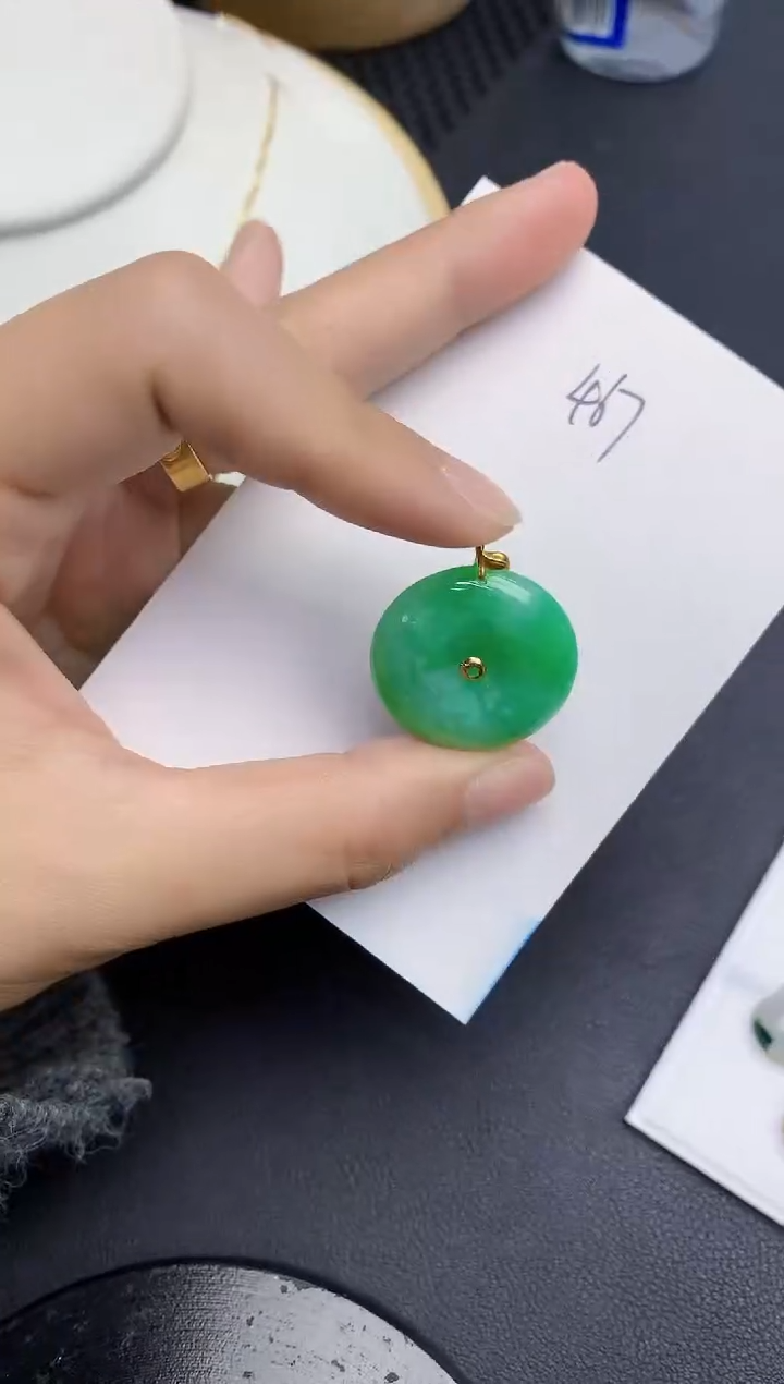 【闪购商品】翡翠颈饰18K金镶嵌000000000