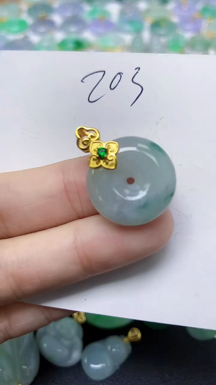 翡翠未镶嵌颈饰天然自然緬甸A貨翡翠