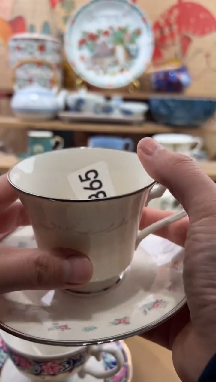 瓷片゜*゜瓷片------B865