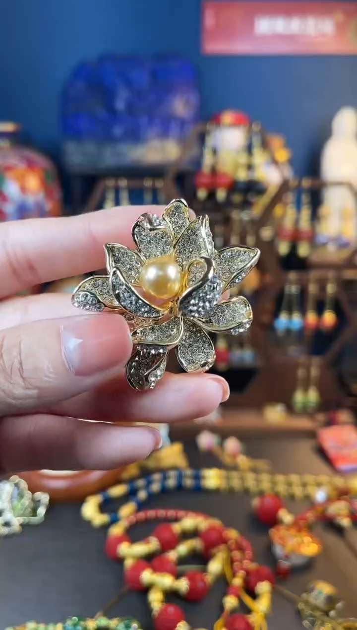 【闪购商品】花朵珐琅景泰蓝胸针