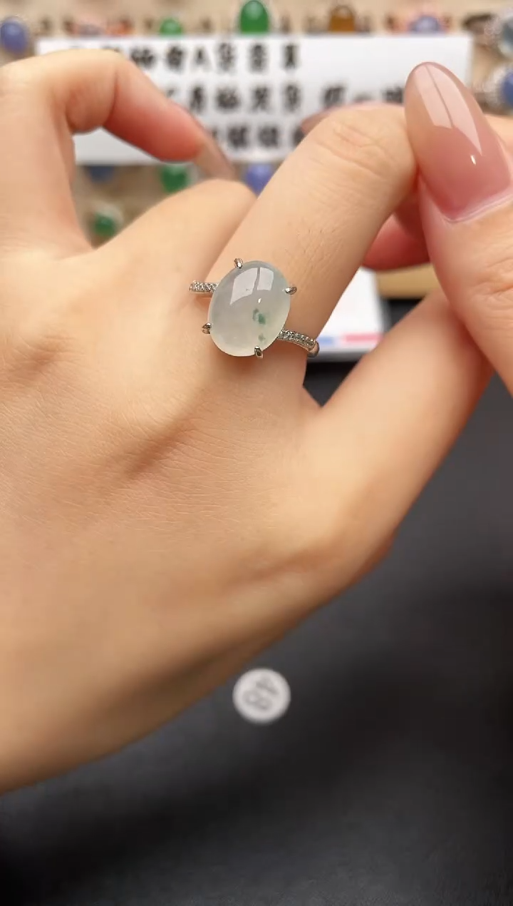 银S925镶嵌戒指翡翠一物一证一礼盒