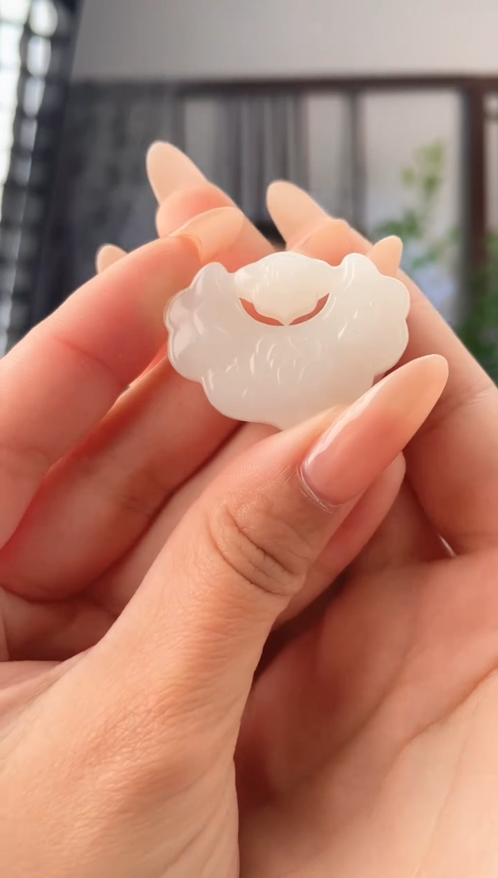 颈饰未镶嵌和田玉锁 xp