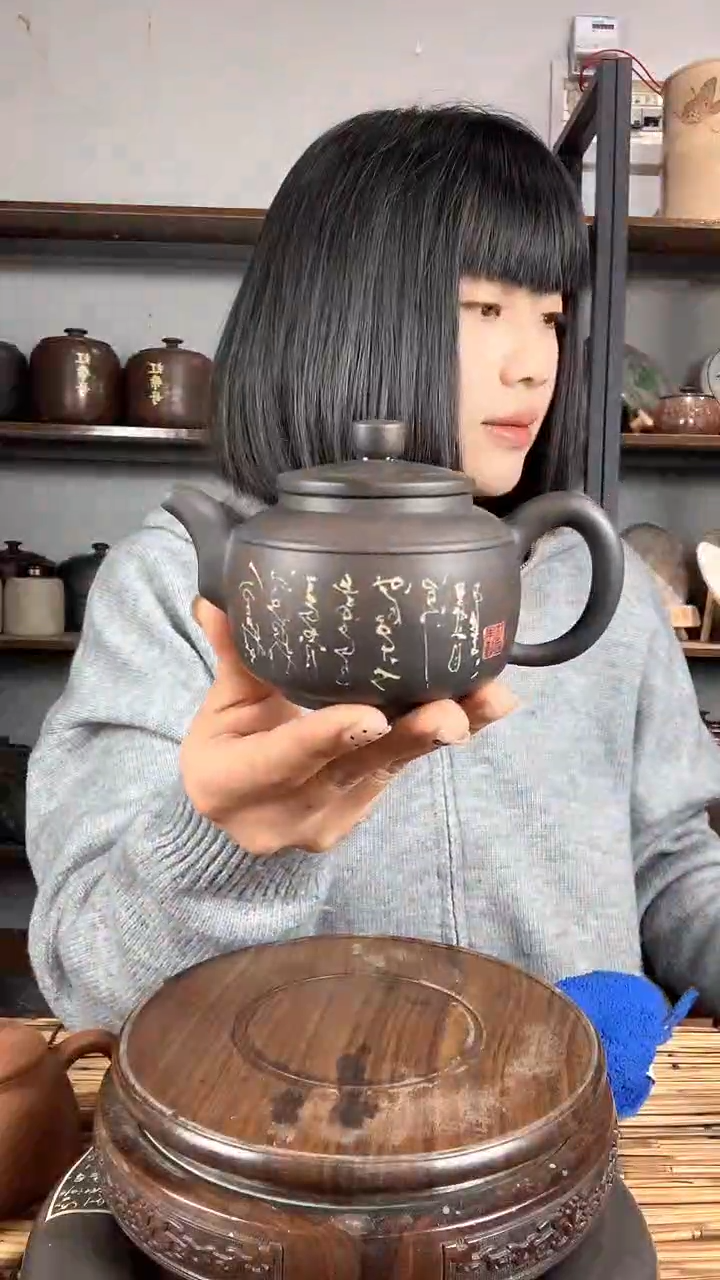 【闪购商品】罐微瑕手工彩填壶