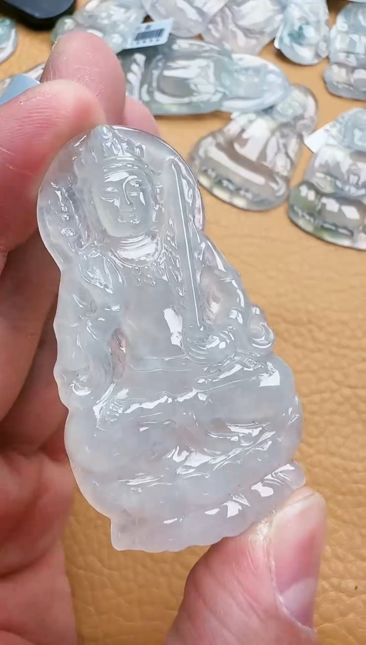 【闪购商品】翡翠颈饰未镶嵌缅甸天然翡翠