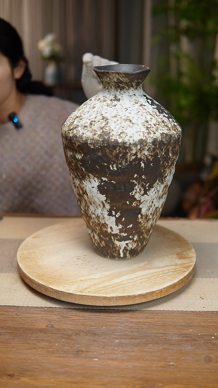 【闪购商品】陶瓷  花器诧寂黑高脚