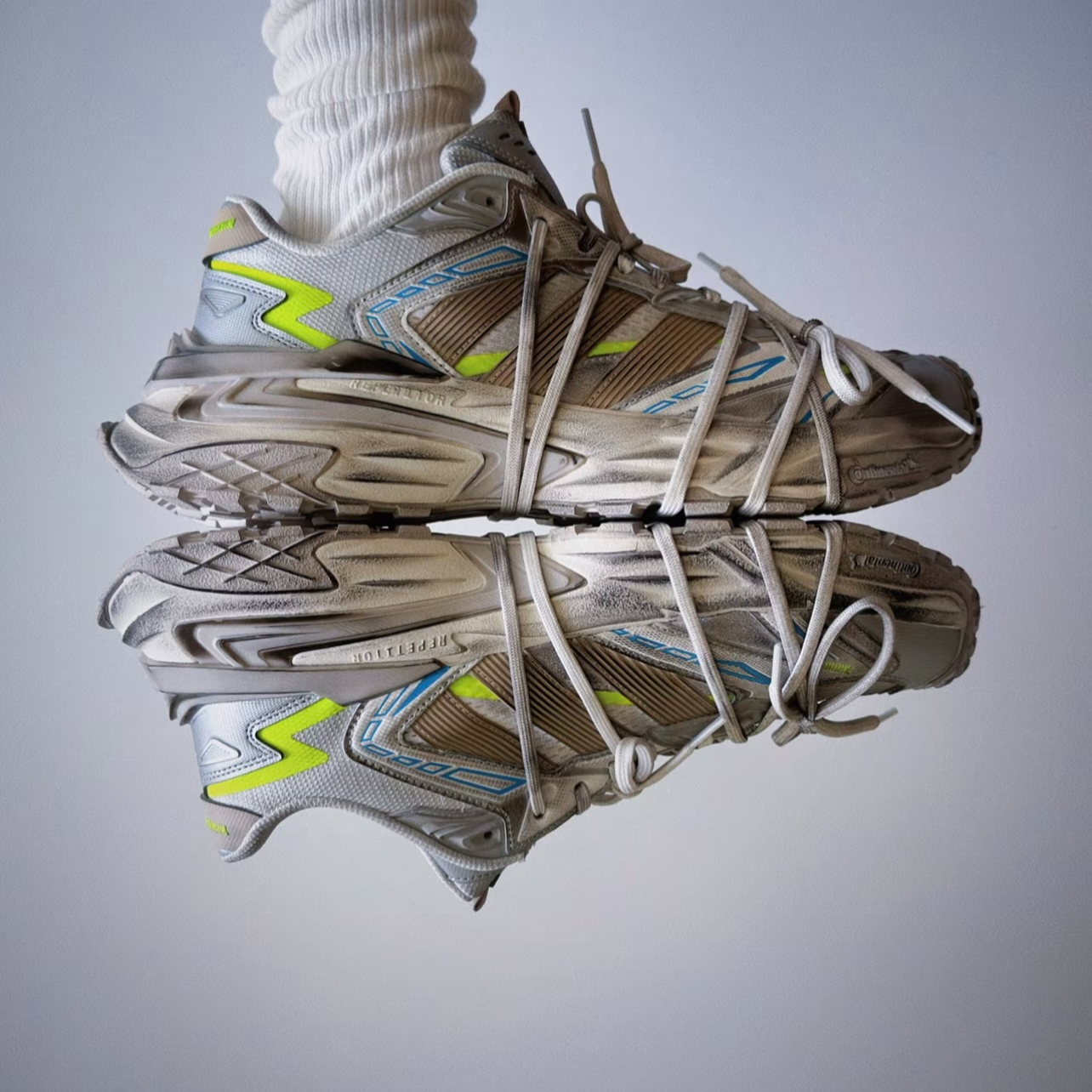 Adidas阿迪达斯STORM做旧限量轻机甲运动休闲老爹鞋运动鞋JQ1667