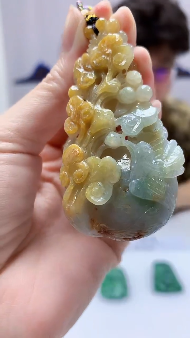 【闪购商品】定制翡翠未镶嵌4688zm-毛货挂件30喜上眉梢