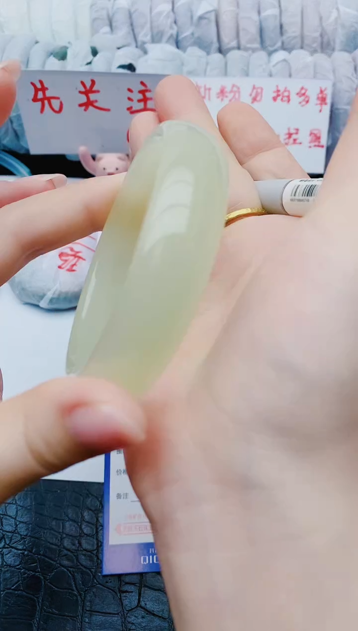 未镶嵌手镯石英质玉x53+62-63