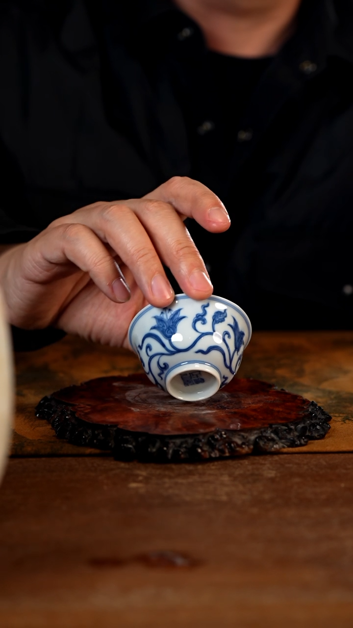 【闪购商品】杯望月怀古 福利品青花萱草小杯